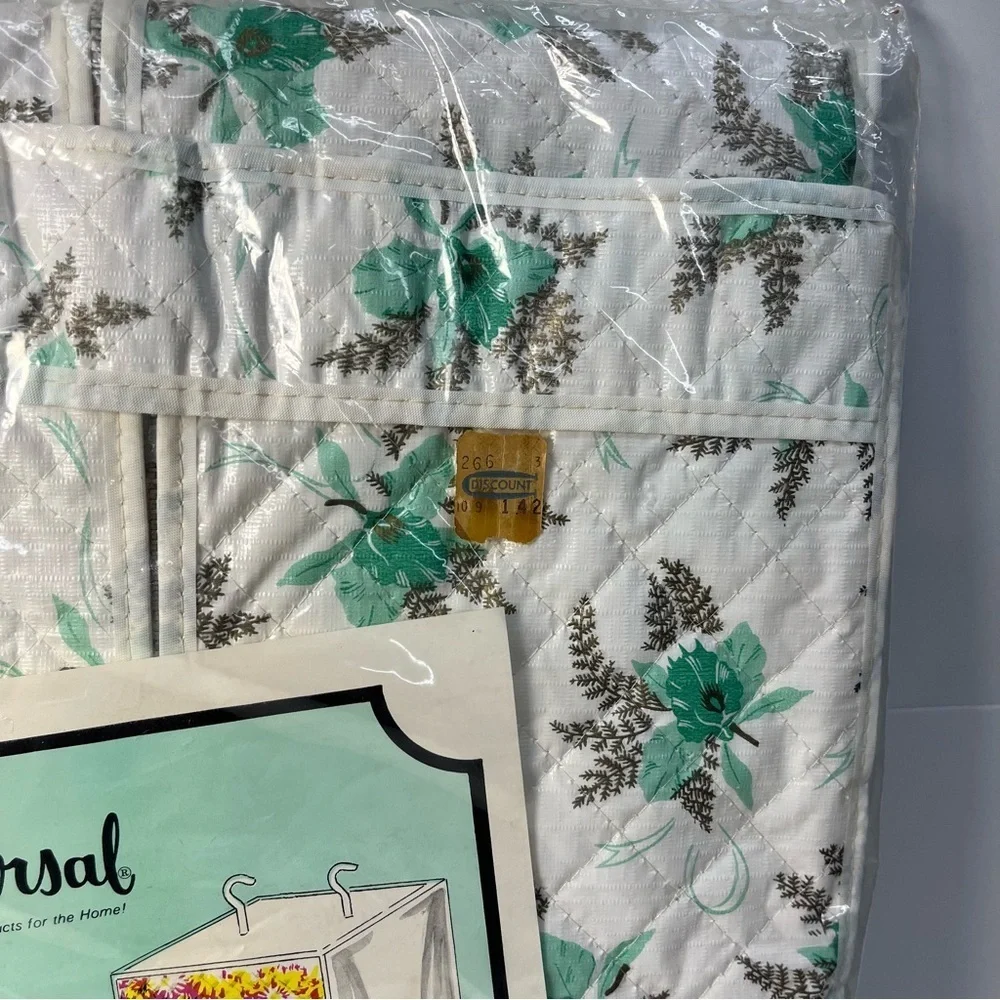Vintage Universal Jumbo Garment Bag From 1968 Blue/White Floral Clothes Holder